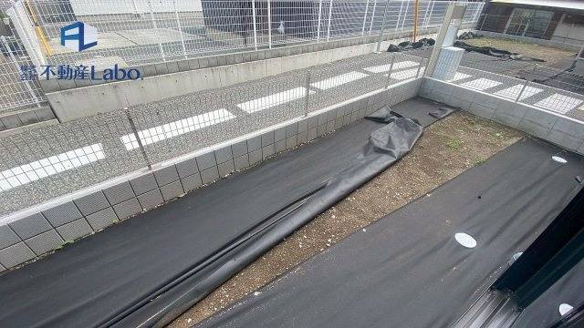 ●お庭スペース●　家庭菜園やお子さまのプールなどいろいろなことに使用できるうれしい広さのお庭スペース♪