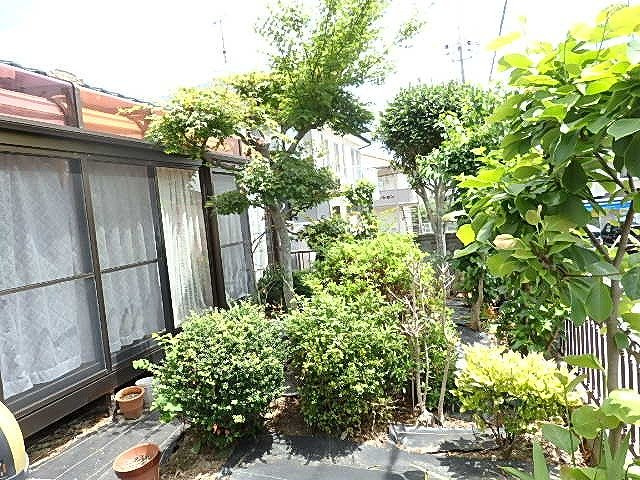 植栽植え込み可能です。