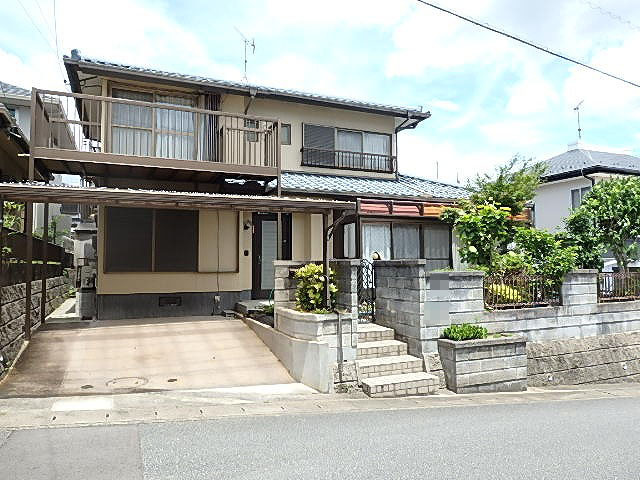 南東向き建物です。