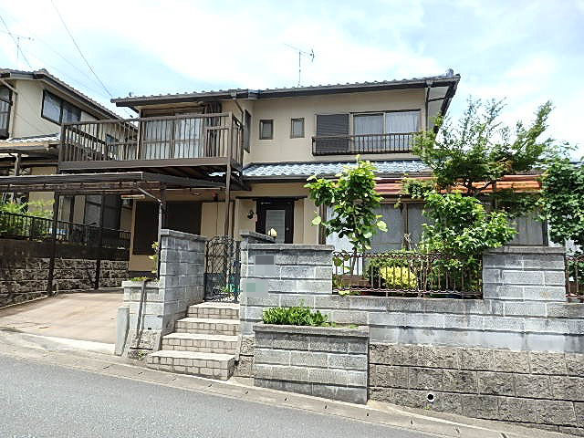 南東向き建物です。