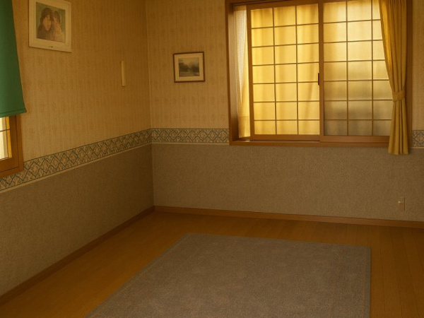 【高山市国府町広瀬町の中古戸建ての和室】