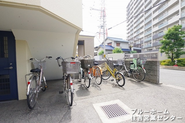 敷地内にある駐輪場です！