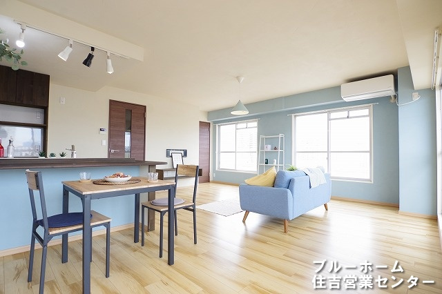 約18帖のリビングスペース！角住戸で窓も多く大変明るいお部屋です！
