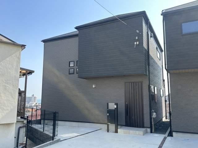 外観：328000540711