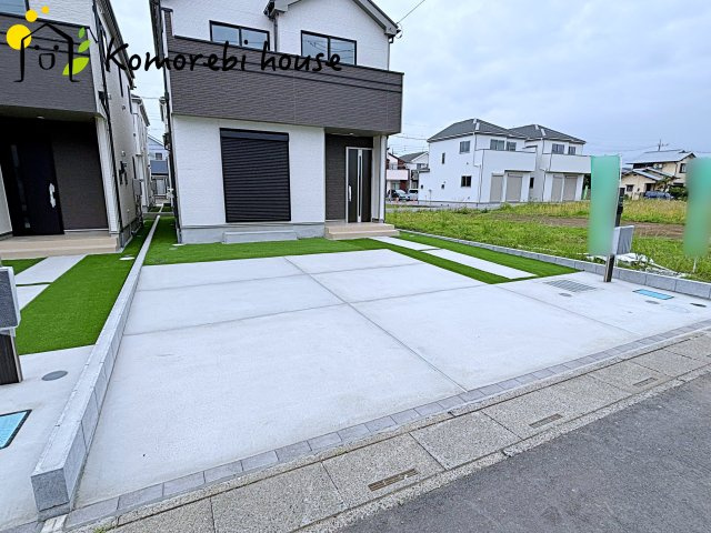駐車場に車を止められます