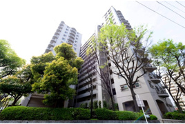 朝日プラザ長堀西の外観