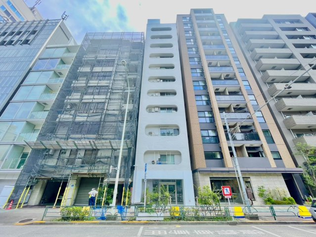 【周辺アクセス】市ヶ谷駅徒歩4分（都営有楽町線/新宿線）。四ツ谷駅徒歩11分（JR中央線/総武線/メトロ丸ノ内線/南北線）2駅6路線利用可能。