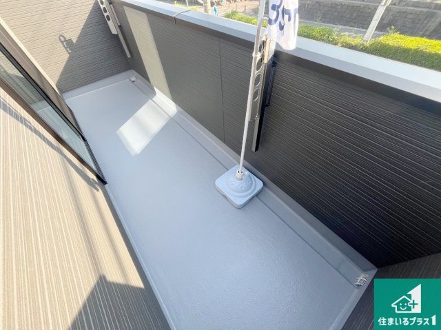 日当たりのよいバルコニー！お部屋が開放的に！