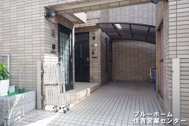 敷地内にある駐車場です！