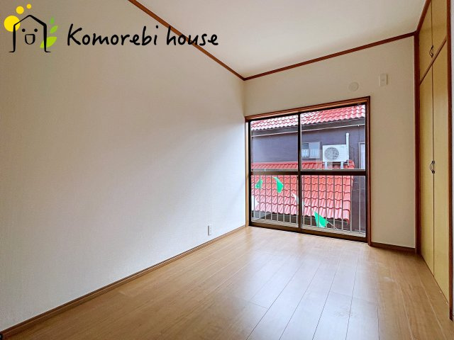 個人の部屋や寝室として使える洋室です