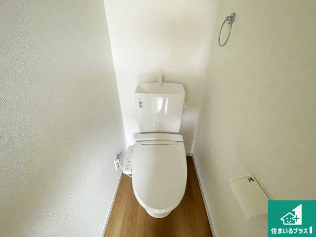1・2階の2ヶ所にあるので、朝の忙しい時間の順番待ちもなく、深夜の利用にも大変便利です。