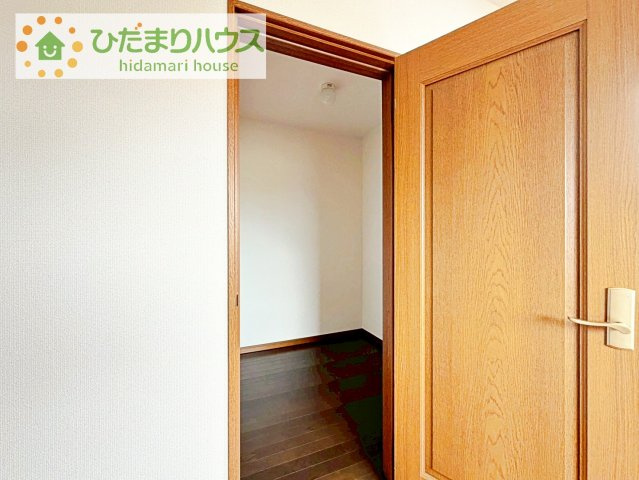 クローゼットタイプの収納は荷物がどこにあるかすぐに見つかります！