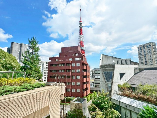 ※室内から東京タワーを望めます