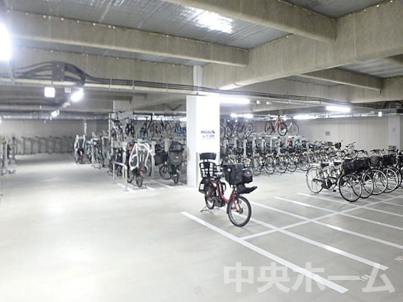 【自転車置き場】最新の空き状況や費用などの詳細は担当スタッフまでお問い合わせください。