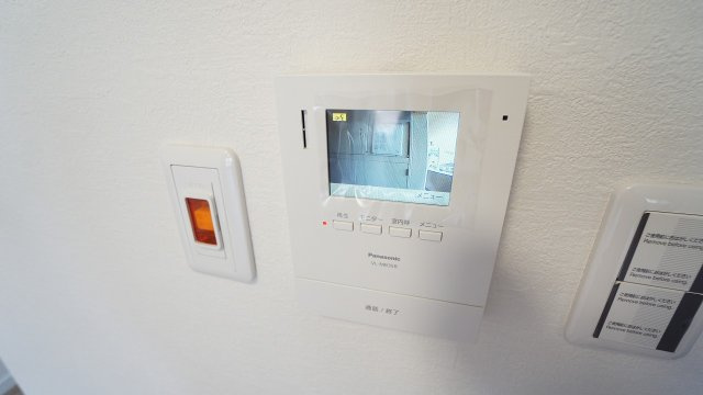 ＴＶモニタインターホン　非常ベル　来客対応、セキュリティ対策も充実
