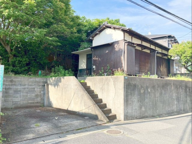 現況は古家があります！