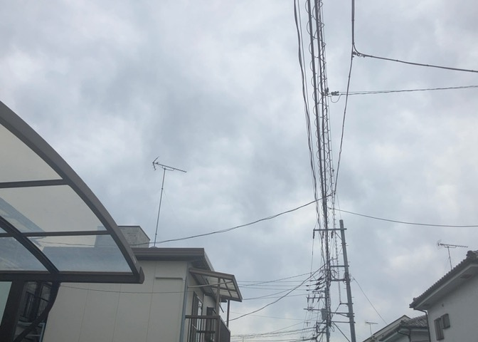 桜や紅葉の名所に出かける人は多いと思いますが、家にいながら季節の移ろいを感じる生活を送りませんか？リビングや窓から見える景色が生活を彩るワンポイントに！現地から見える景色を堪能してみては如何でしょう。