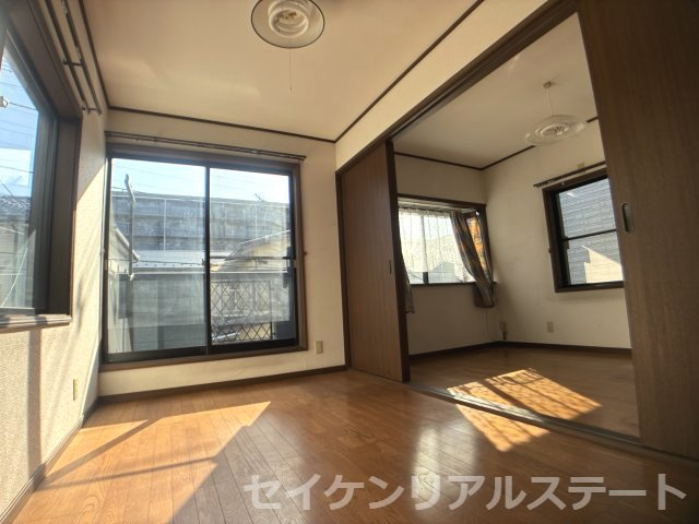 洋室