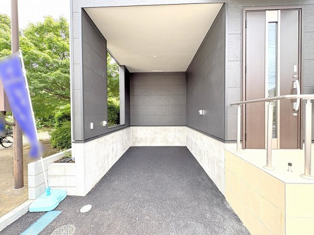 バス便充実で各方面へのアクセスが良く、通勤通学も便利です。