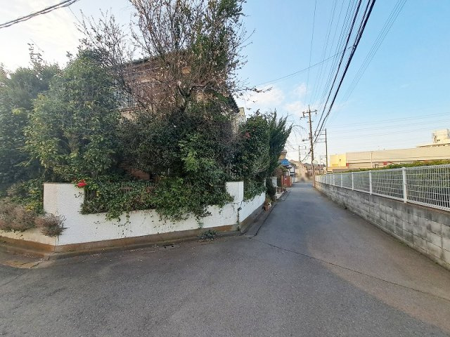 実際に足を運ぶことで広さや陽当り、周辺施設も確認でき、暮らしていくイメージも膨らみます。お問い合わせの上、ぜひ現地をご確認ください。
