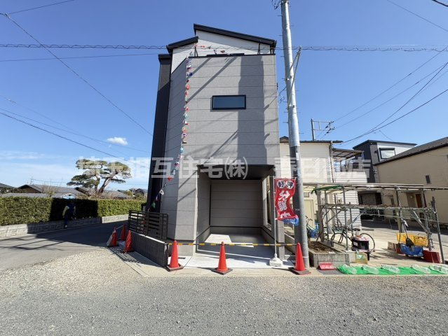 東武伊勢崎線「大袋」駅徒歩12分！　大袋小学校まで徒歩約4分・セブンイレブンまで徒歩約10分！