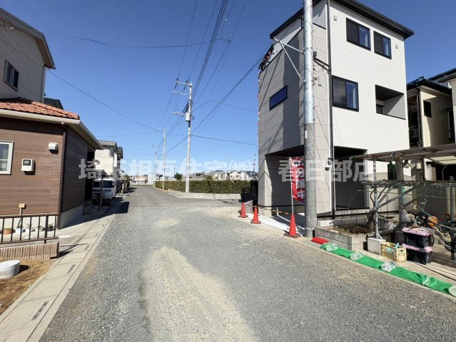東武伊勢崎線「大袋」駅徒歩12分！　大袋小学校まで徒歩約4分・セブンイレブンまで徒歩約10分！