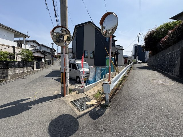 現地写真。前面道路です。