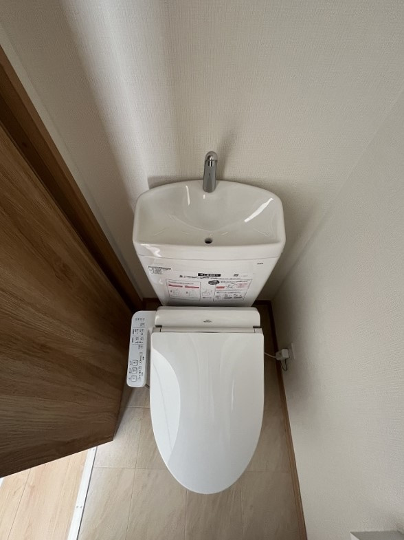 清潔感のあるトイレです。