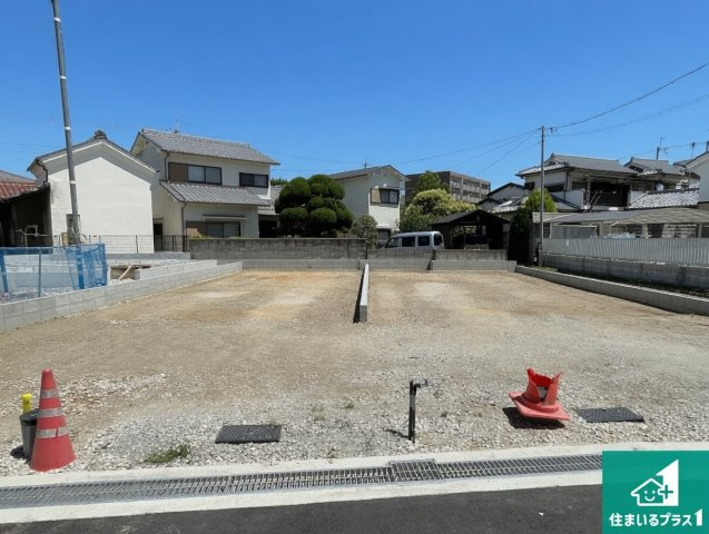 周辺は落ち着いた街並みの住宅地！子育てがしやすい住環境です！現地でしかわからない事もございます。是非一度ご覧ください。