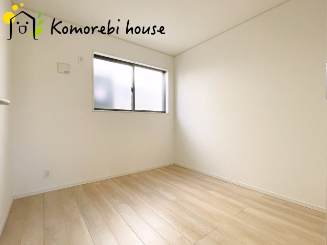 ゆったりした洋室です