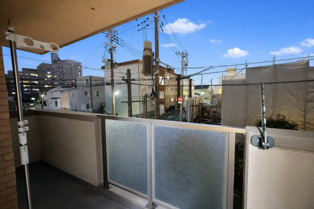 広々としたバルコニーです