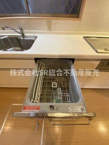 あると嬉しい食洗機♪洗い物の手間が省けます！