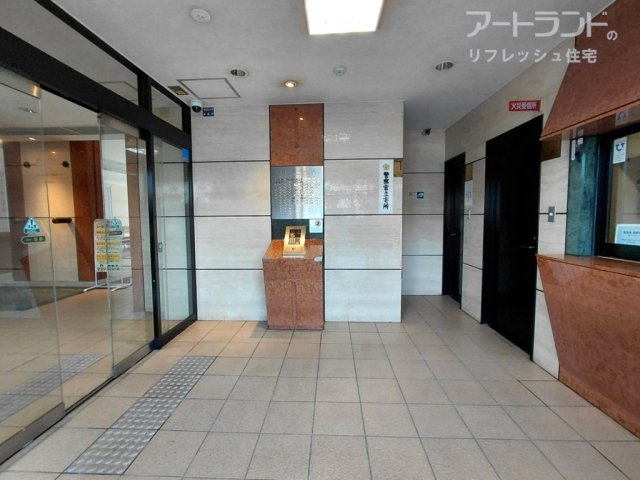 【エントランス】