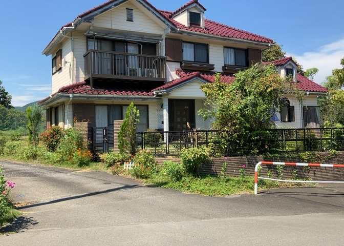 当然のことではありますが、オートロックやセンサーライト、ホームセキュリティーなどの防犯設備があれば、小さいお子様がいるご家庭も安心ですよね！まず物件購入の際は、防犯設備もチェックするようにしましょう。