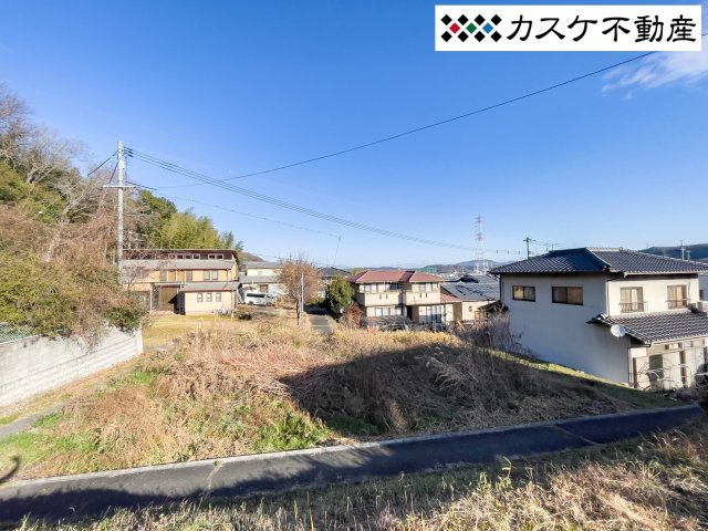 敷地面積　81.67坪