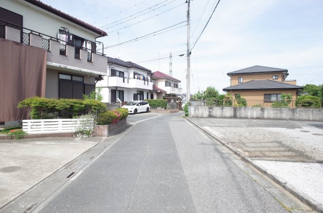 南側約4ｍ道路に約8.6ｍ接道