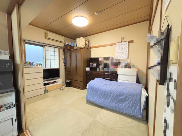 【シャリエ南大沢パークサイドテラスの和室】