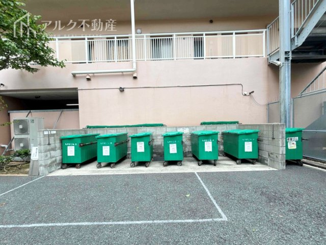 ゴミステーション