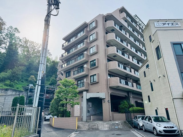 ～内装フルリノベ済　八王子駅・京王八王子駅へのアクセス良好　大規模修繕工事済マンション～