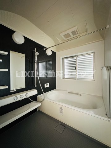 【真岡市長田5丁目 中古住宅の浴室】