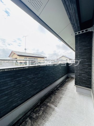 【真岡市長田5丁目 中古住宅のバルコニー】