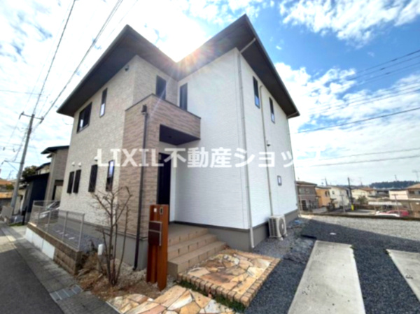 【真岡市大谷台町 中古戸建の外観】