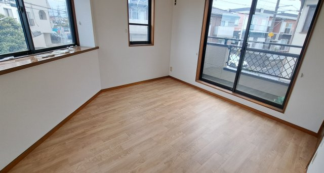 洋室リフォーム済み