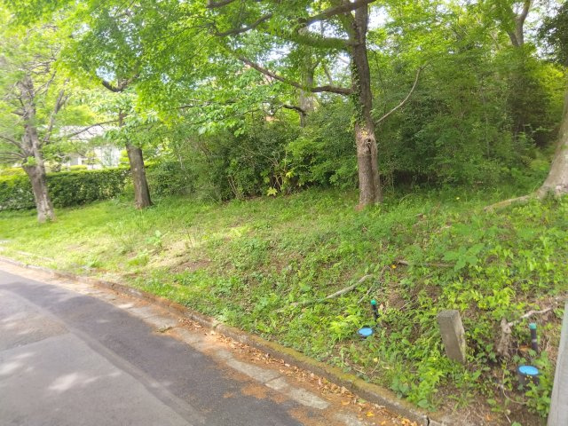 敷地が約150坪と広々としています。自由な間取りでお家が建てられます。駐車場を広く取る事も可能です。