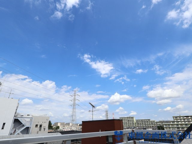 西側バルコニーからの眺望です