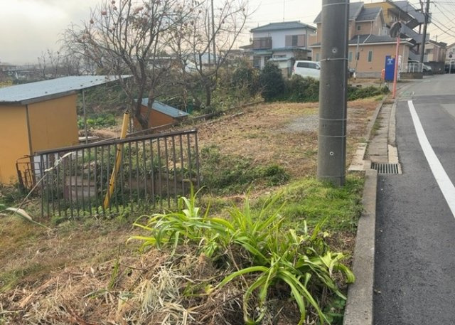 土地探しをしていると都市計画区域という言葉を目にすると思います。法律によって、都道府県知事や国土交通大臣が指定するエリアのことを指しており、都市計画区域は市街化区域と市街化調整区域に分けられています。