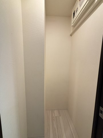 約0.5帖の納戸