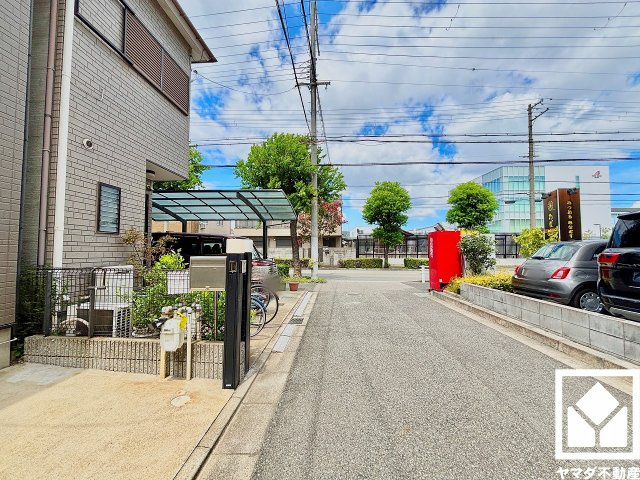 4路線利用可能で、毎日の通勤・通学だけでなく、休日のお出かけまで利便性に優れています。