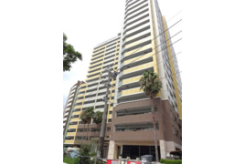 ウェルリバービュー天神の外観