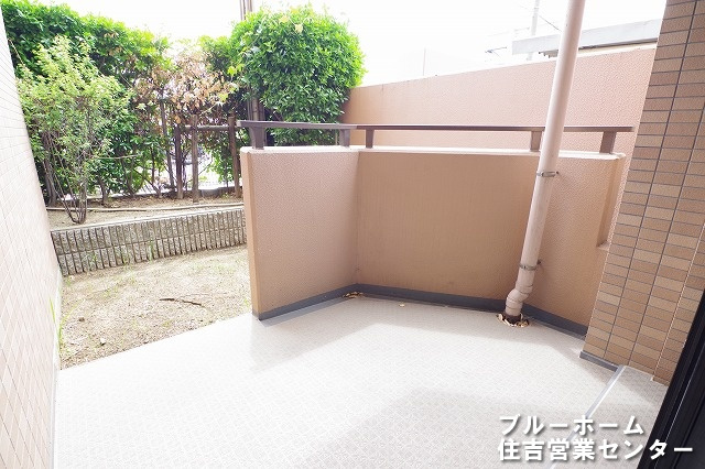 南西向きで明るいバルコニーです！